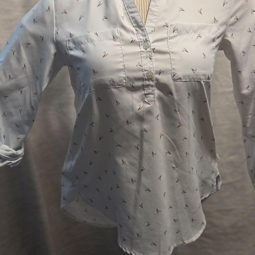 Magellan Women's Blue and White Shirt